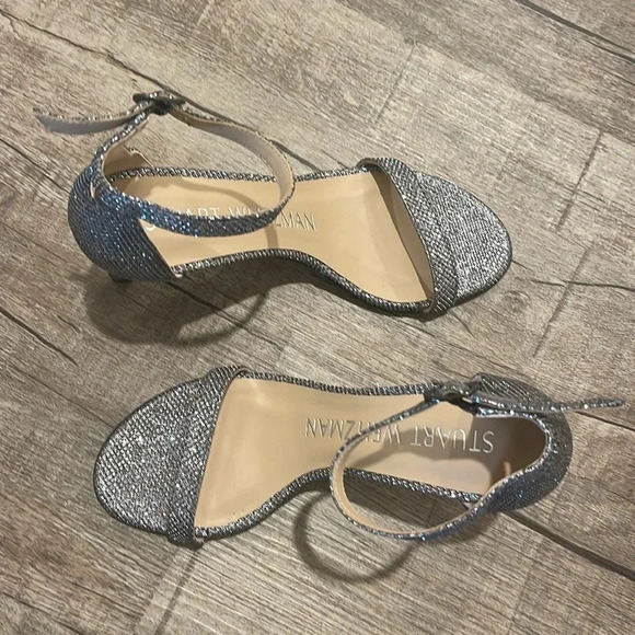 NWOB!! Stuart Weitzman - Nunakedstraight Strap Sandal Mid Heel Sandals - 4.5B - Picture 4 of 8